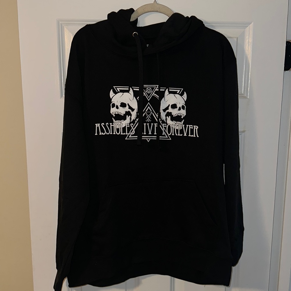 Linda Finegold Alf sweatshirt